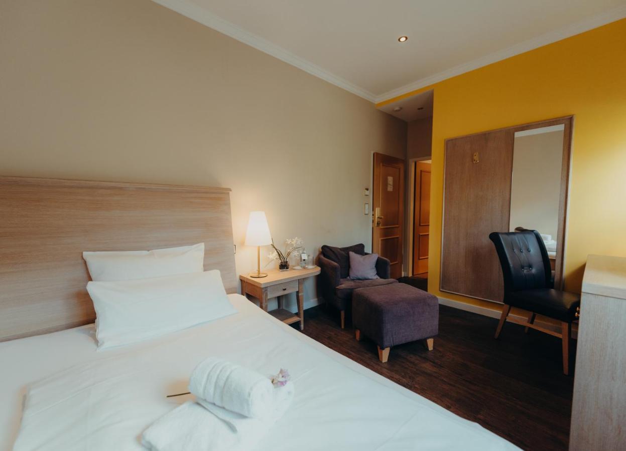 Hotel Jungclaus Wentorf bei Hamburg Esterno foto